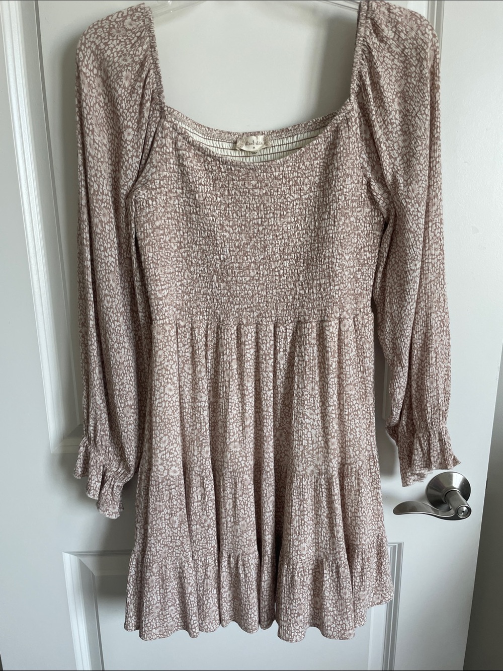 Altar'd State womens L/S Babydoll Boho Smocked Tiered Dress
